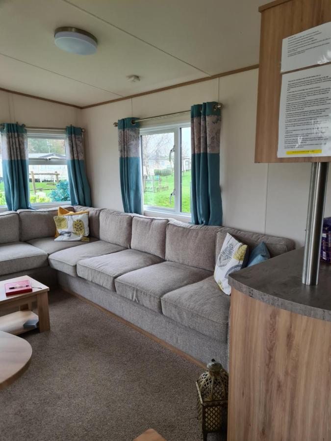 Hot Tub Hols 3 Bed Caravan At 42 Kingfisher Court Tattershall Eksteriør billede